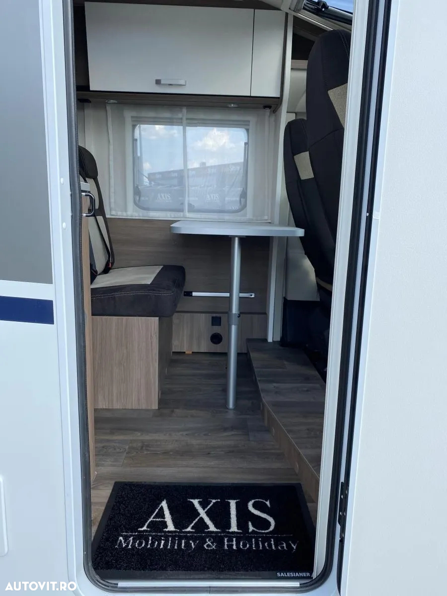 Hymer-Eriba Carado V337 - 8