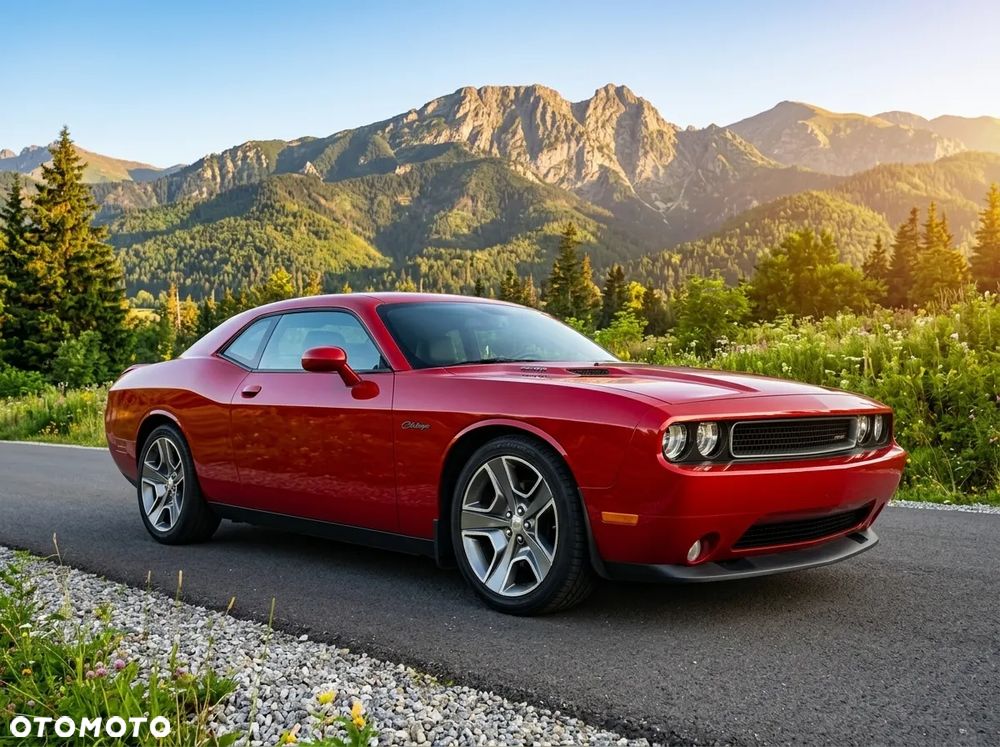 Dodge Challenger 5.7 R/T - 2