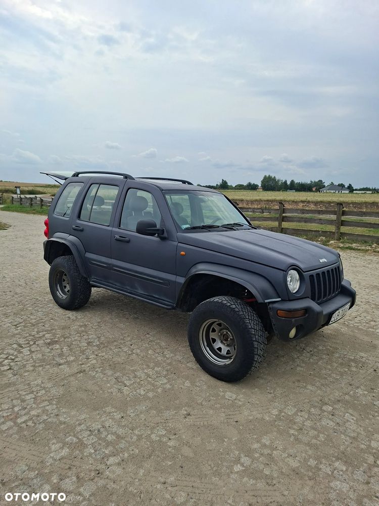 Jeep Cherokee 3.7L Limited - 6