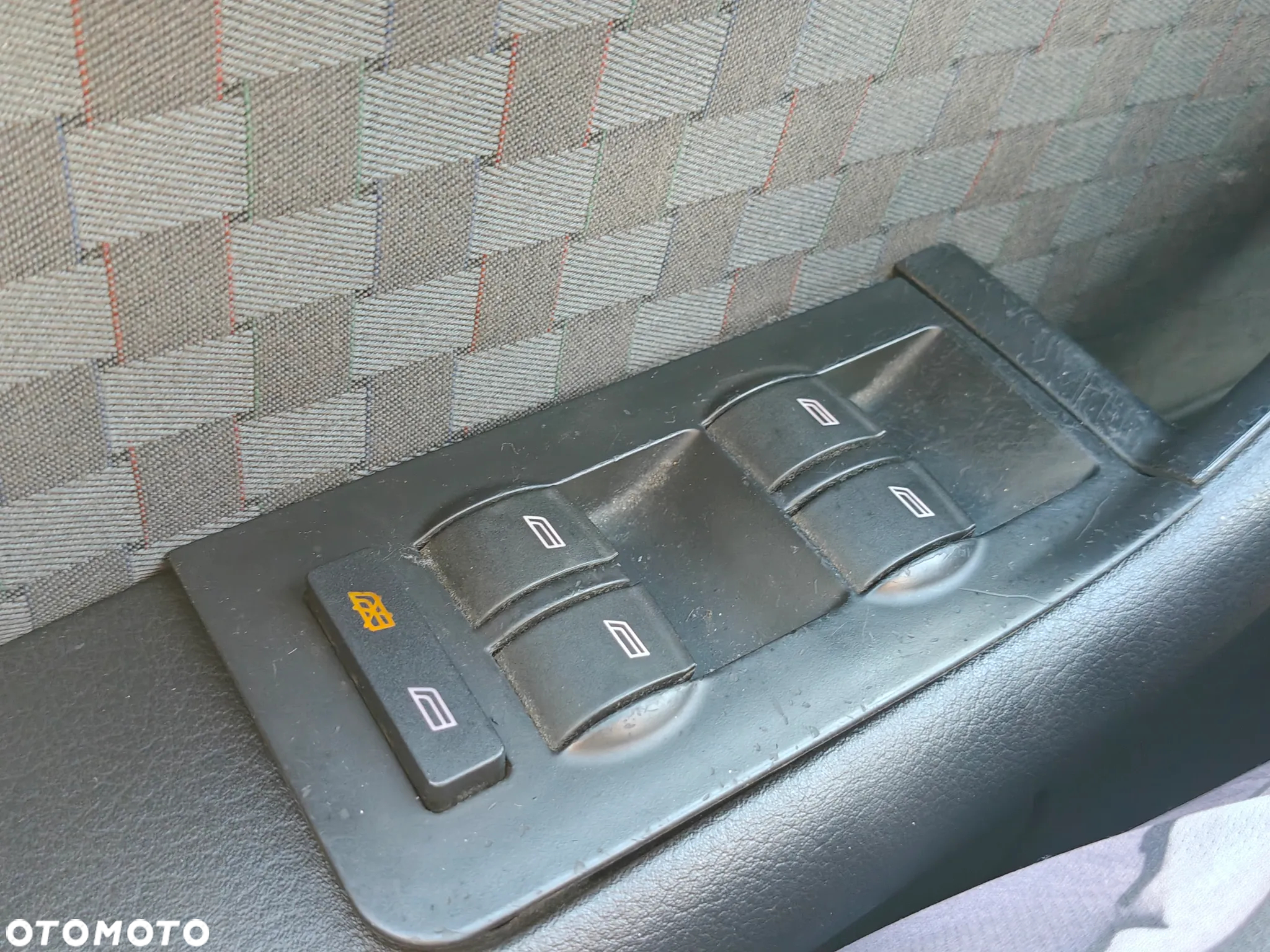 Audi A6 Avant 2.4 - 20