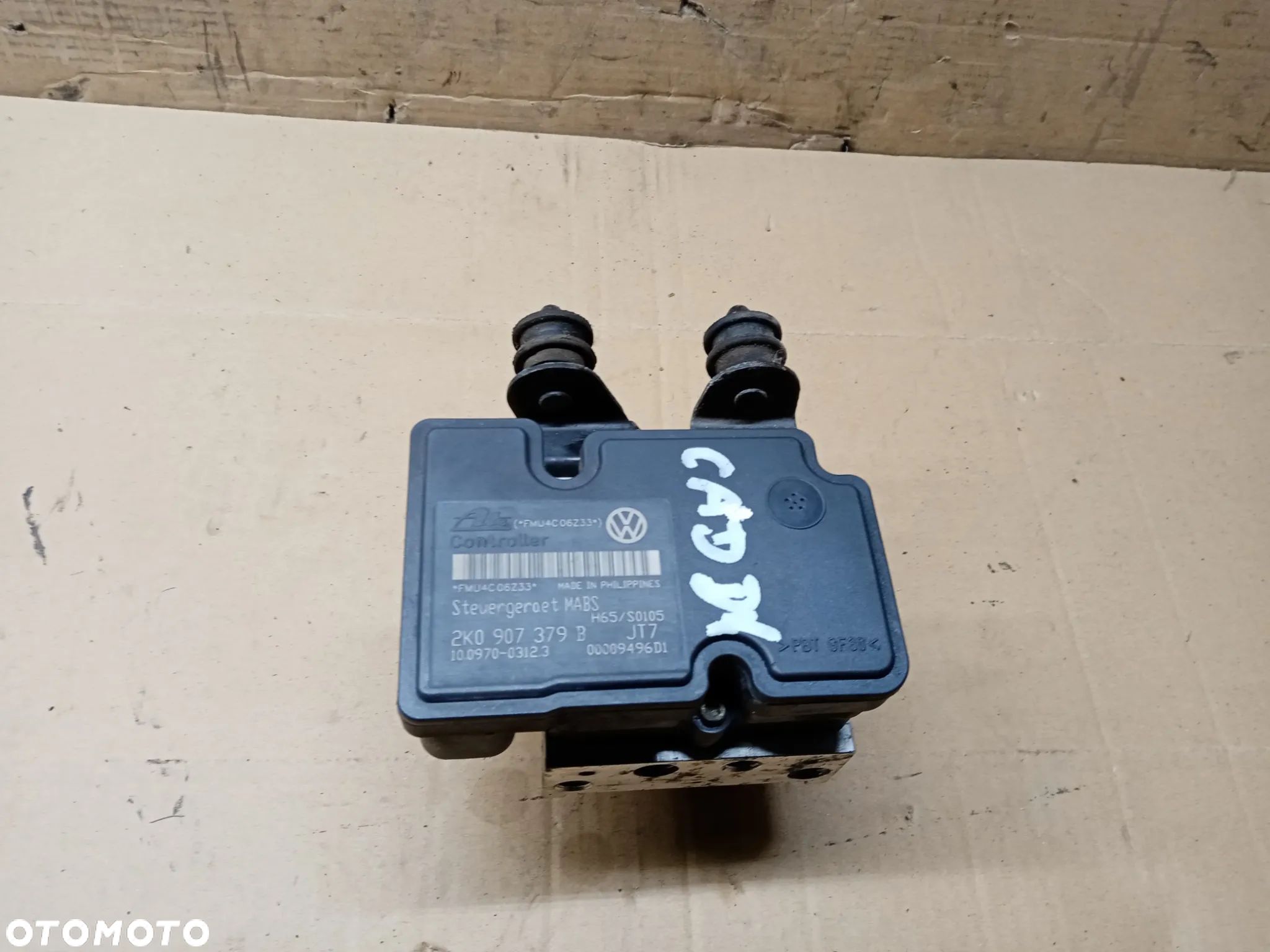 Pompa sterownik ABS Volkswagen Caddy III 2K0907379B - 1