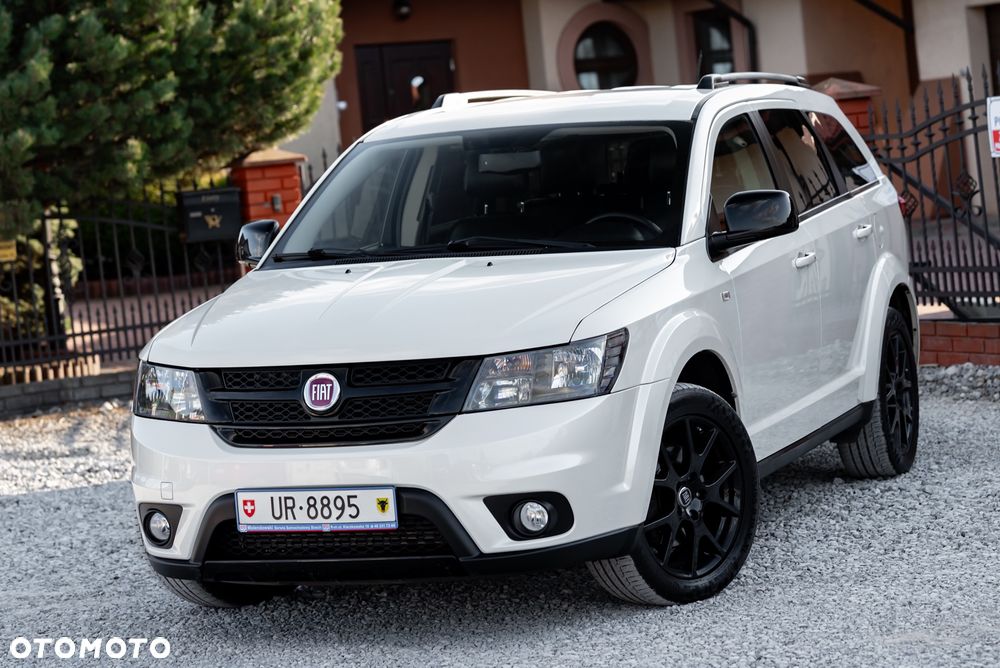 Fiat Freemont 2.0 Multijet 16V DPF Automatik Allrad Black Code - 4