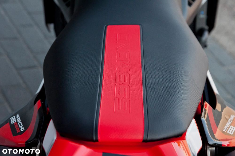 Ducati Hypermotard - 15