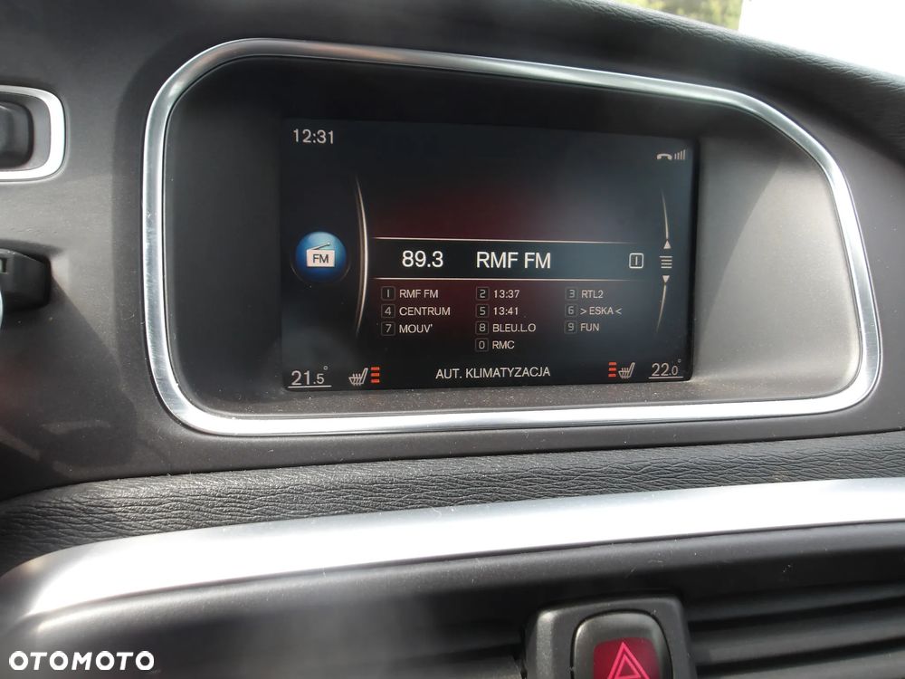 Volvo V40 D2 Summum - 19