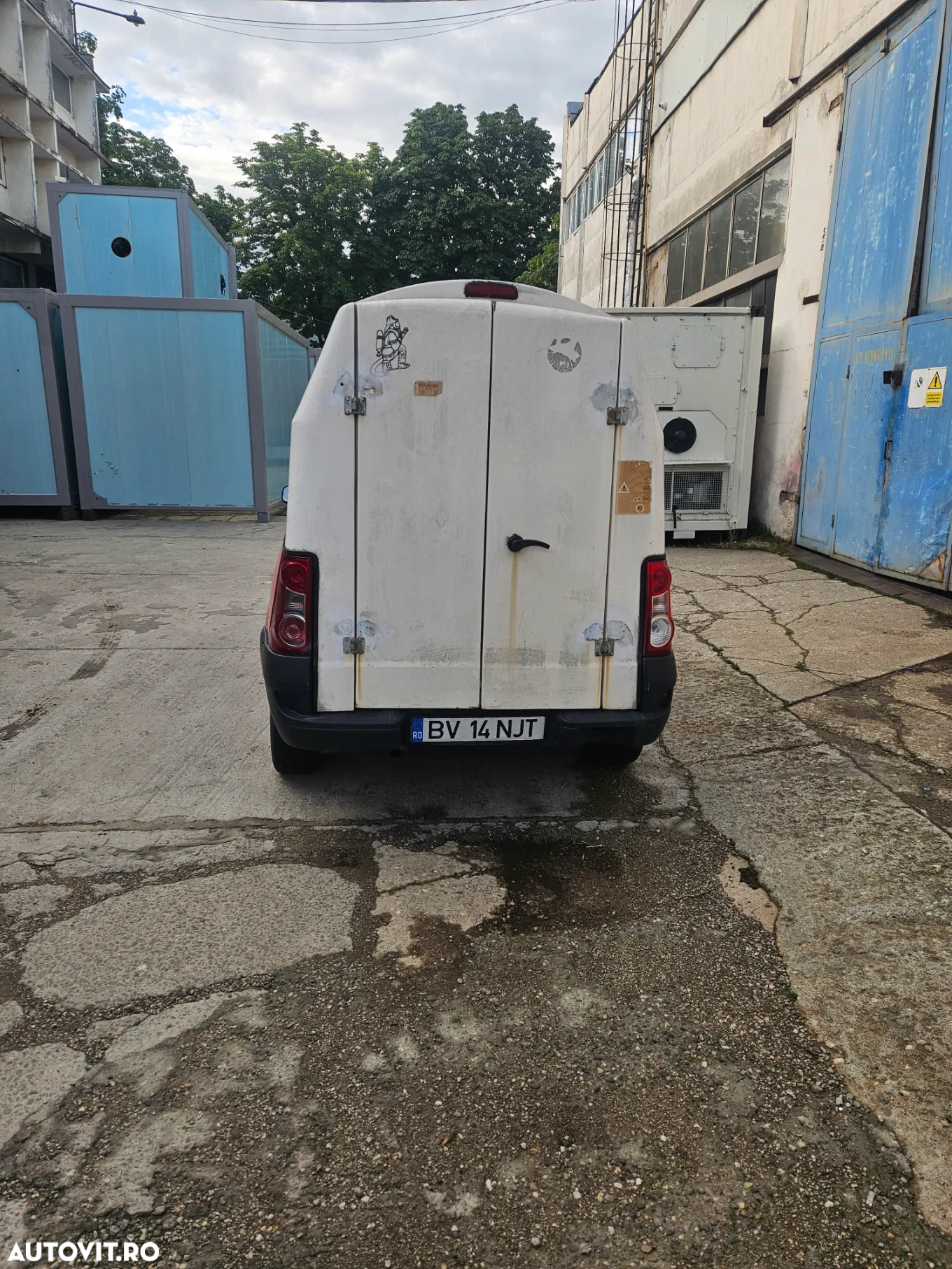 Dacia Logan - 3