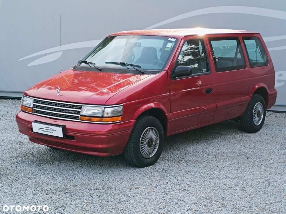 Plymouth Voyager - 10