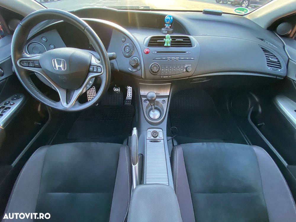 Honda Civic 1.8i-VTEC Sport - 8