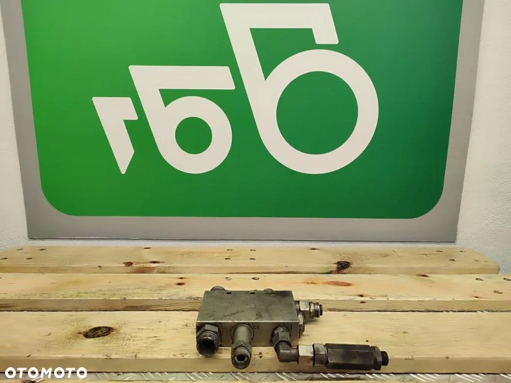 Zawór hydrauliczny R930060779 Rexroth - 1