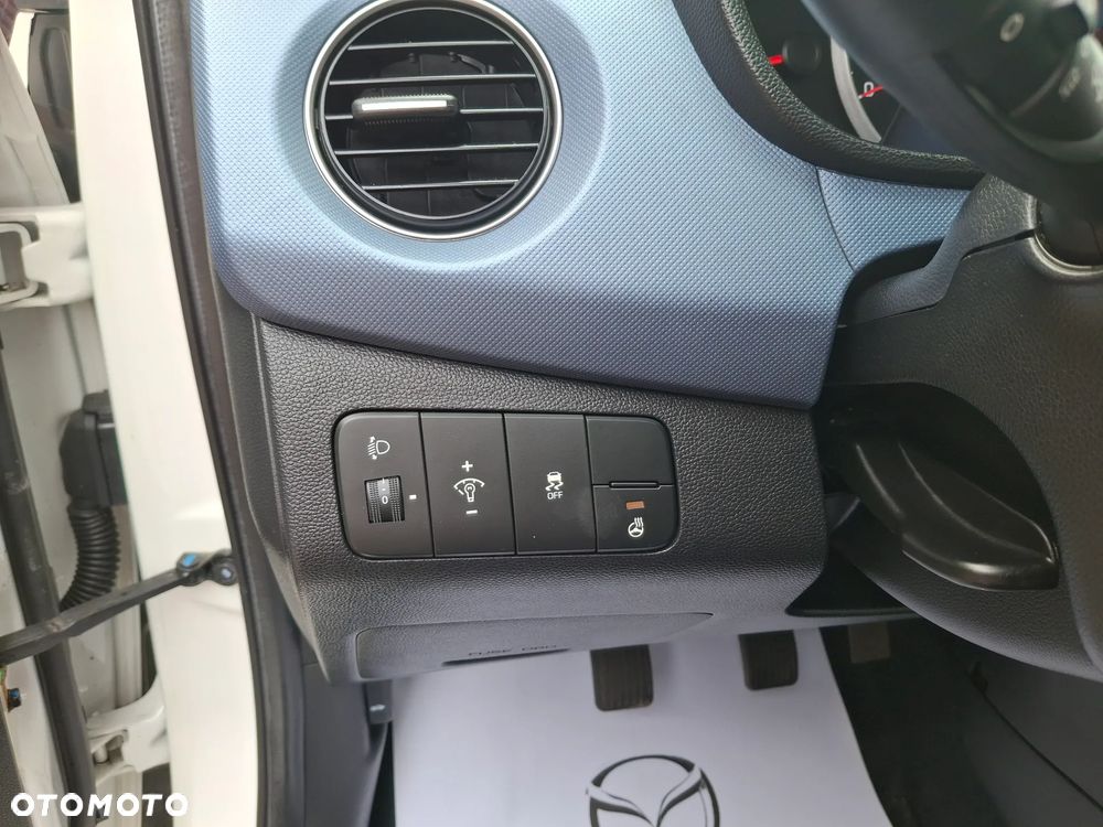 Hyundai i10 1.0 Intro Edition - 26