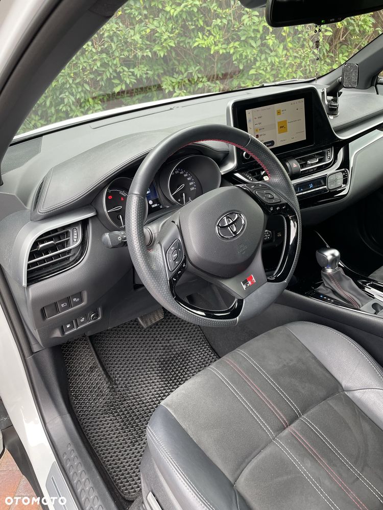 Toyota C-HR - 8