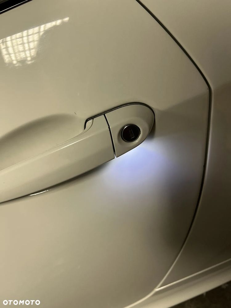 BMW Seria 3 320d DPF M Sport Edition - 31