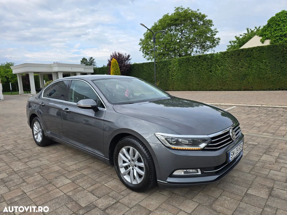 Volkswagen Passat 2.0 TDI DSG Comfortline - 2