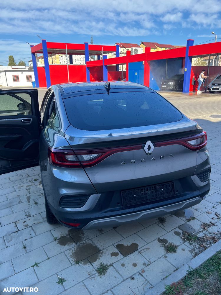 Renault Arkana MHEV 140 EDC Techno - 24