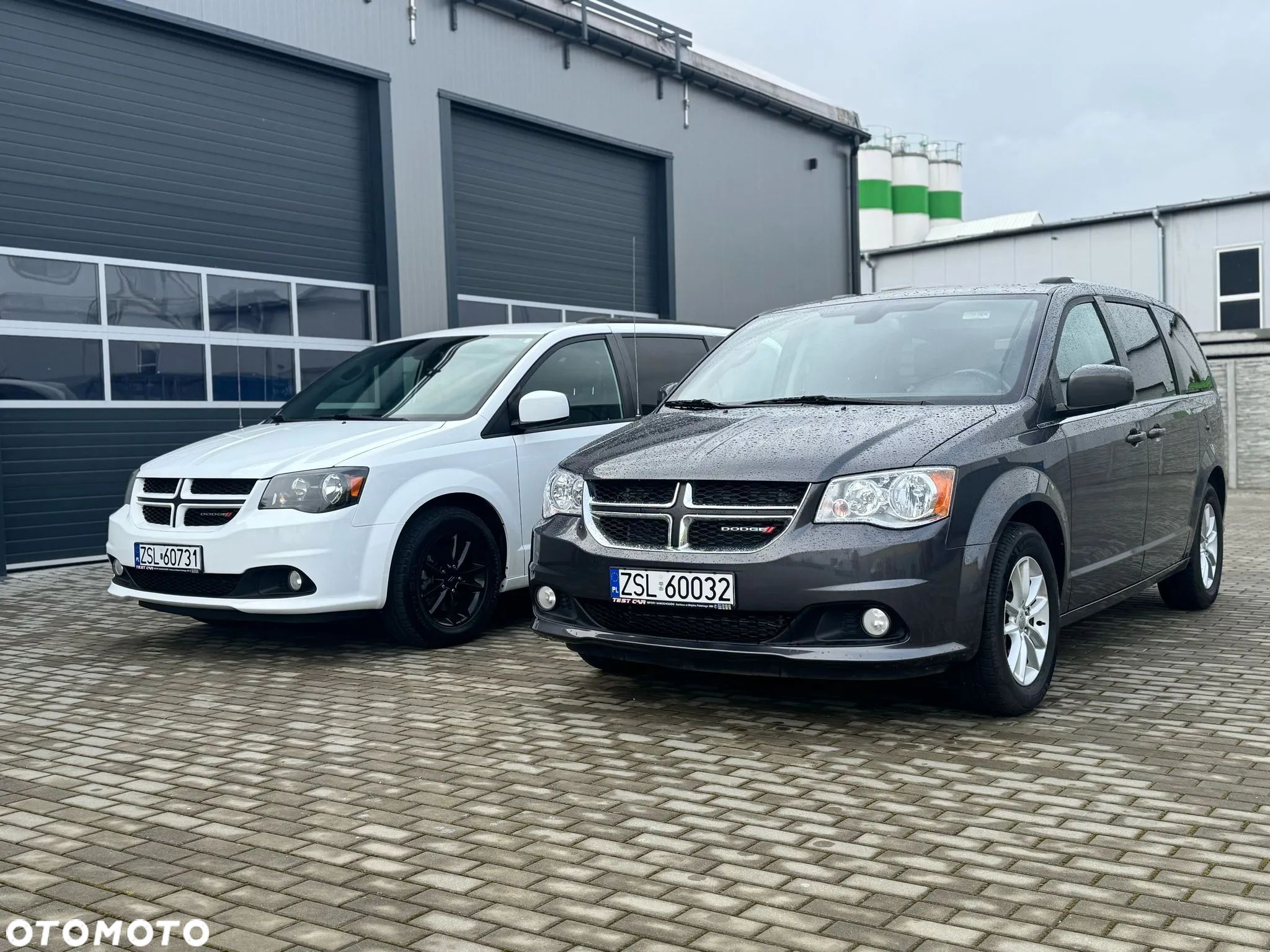 Dodge Grand Caravan - 1