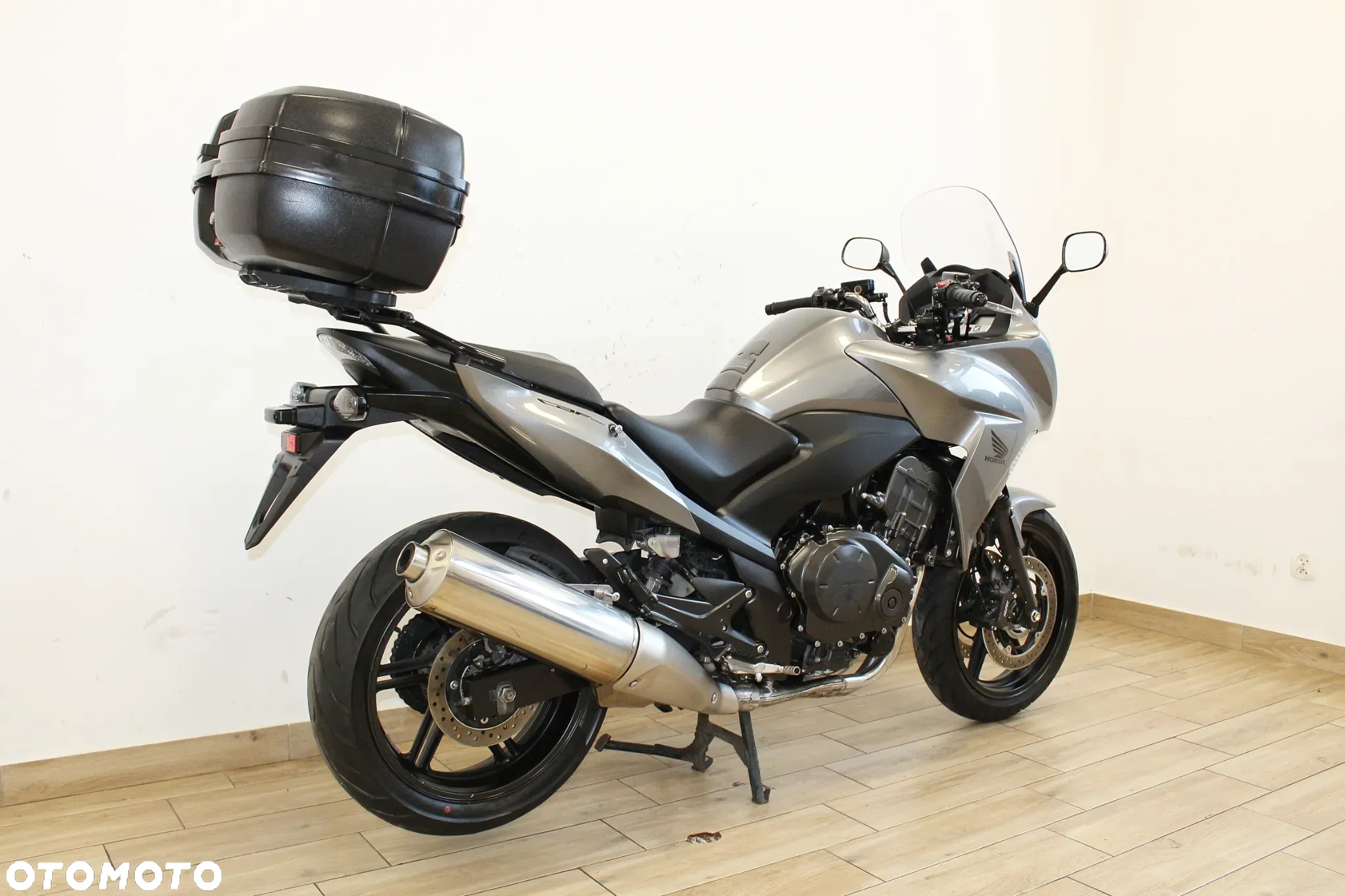 Honda CBF - 7