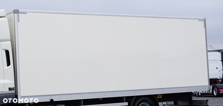 DAF ZABUDOWA / KONTENER / ROLETA / DŁ. 7,7 M - 3