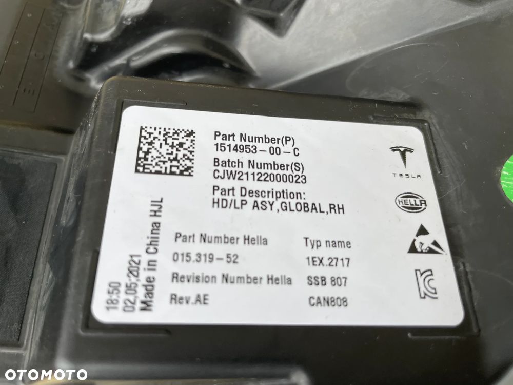 LAMPY PRZEDNIE TESLA MODEL 3 Y LIFT  2020-- Full-led - 10