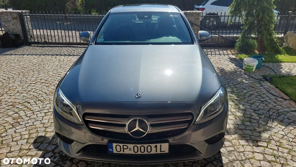 Mercedes-Benz Klasa C 220 d 4MATIC 9G-TRONIC - 2