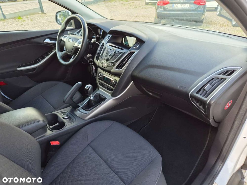 Ford Focus - 18