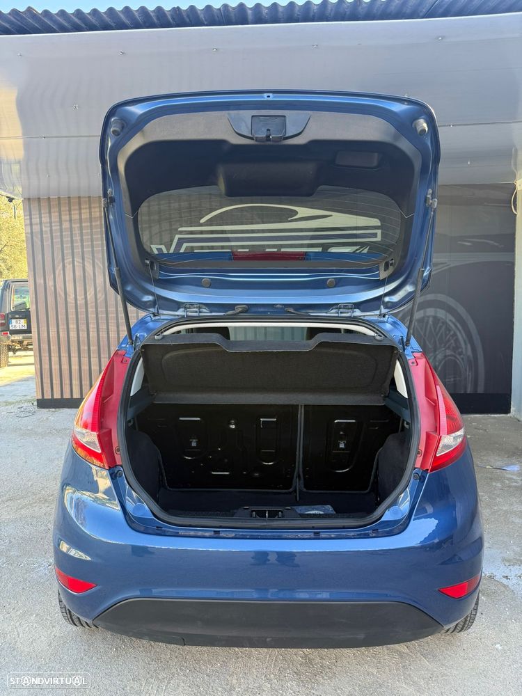 Ford Fiesta 1.25 Trend - 14