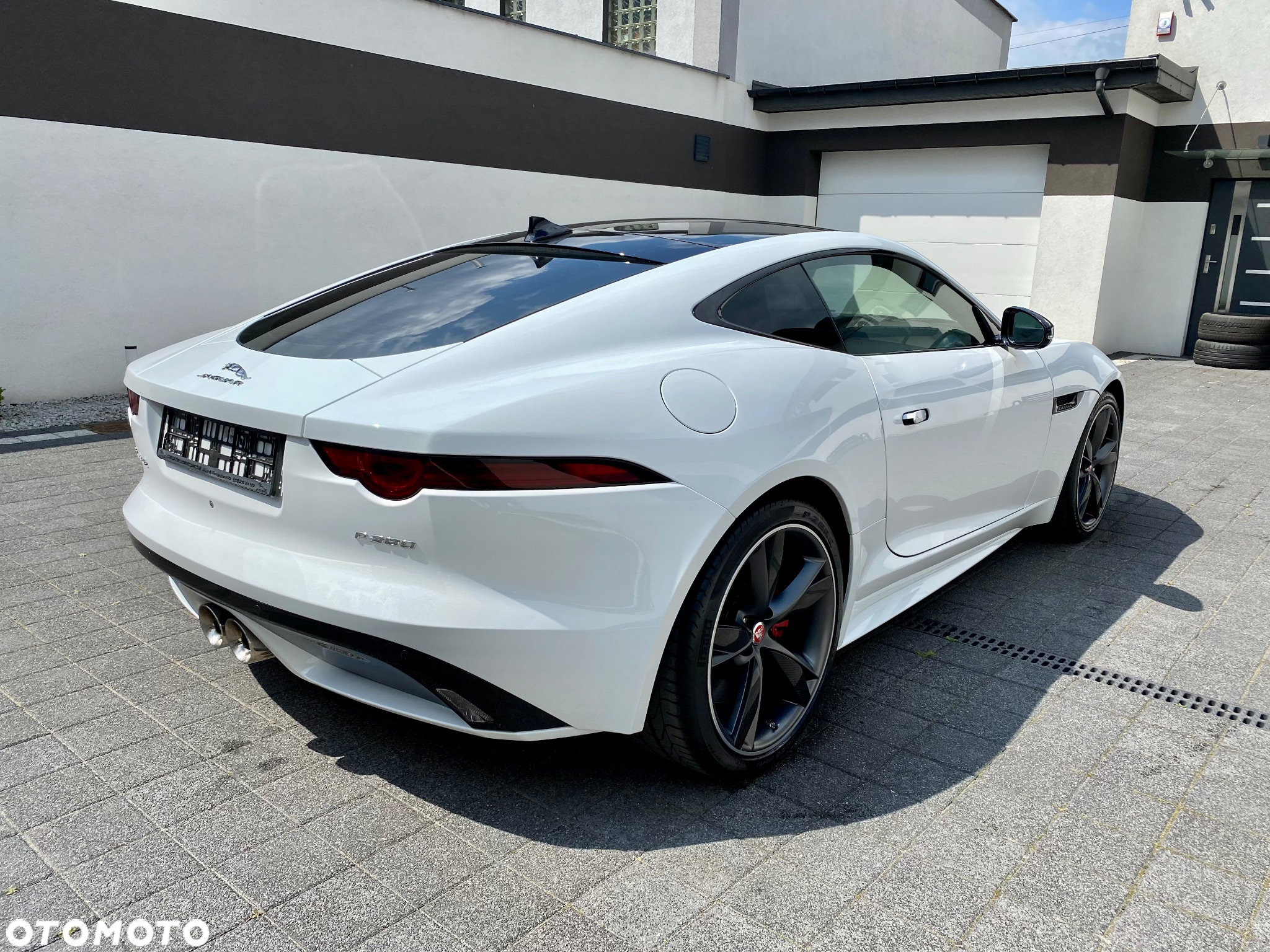 Jaguar F-Type 3.0 V6 S/C R-Dynamic - 9