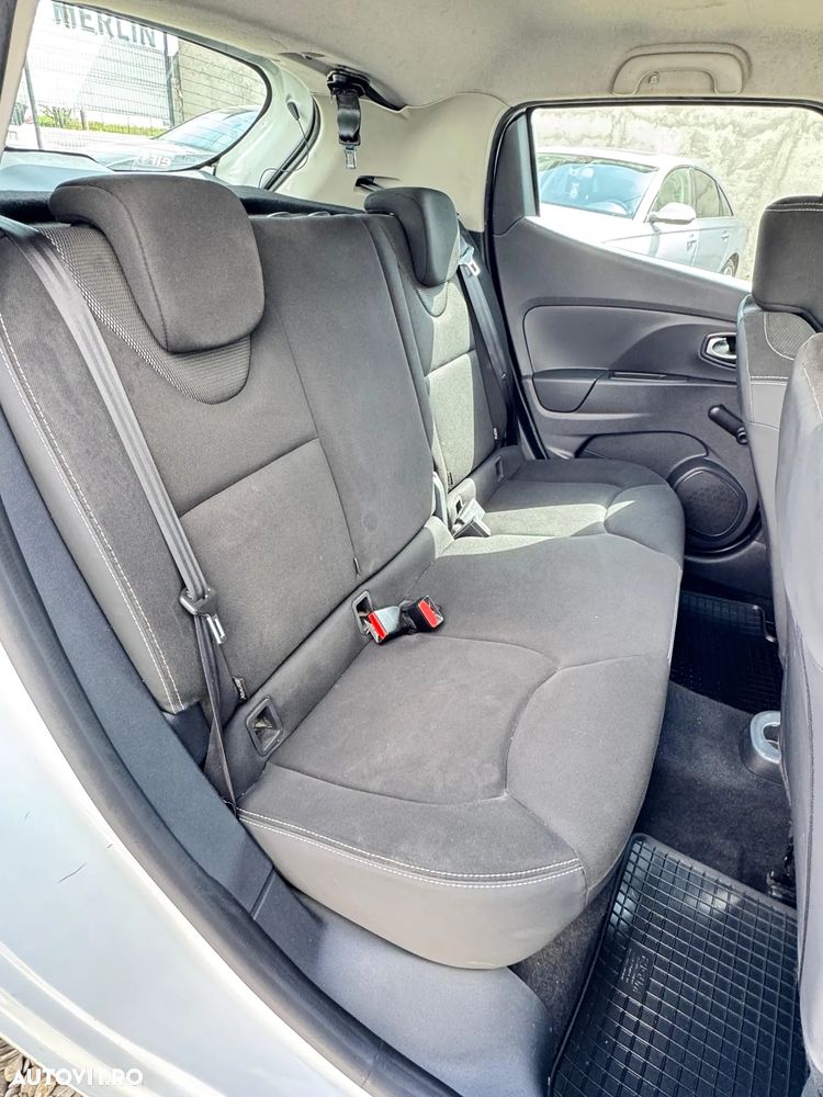 Renault Clio TCe Life - 10