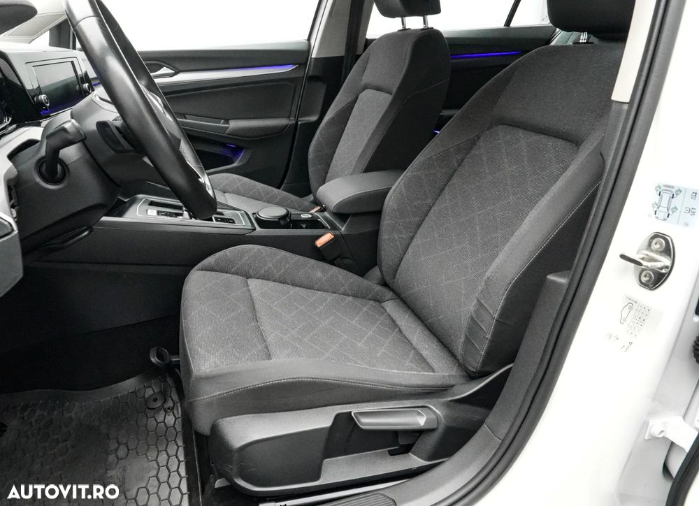 Volkswagen Golf 1.5 eTSI MHEV 150CP DSG Style - 13