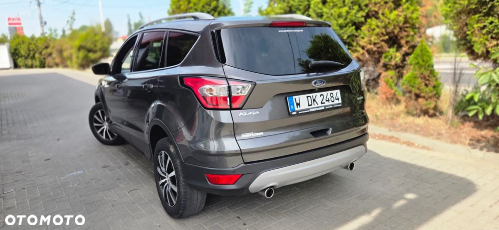 Ford Kuga 1.5 EcoBoost 2x4 Titanium - 11