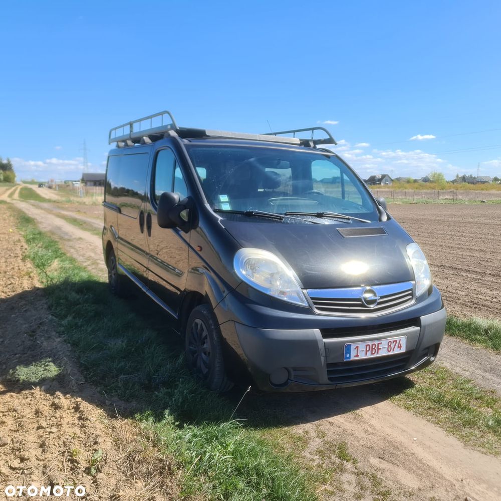 Opel VIVARO 6-OSOBOWY - 1