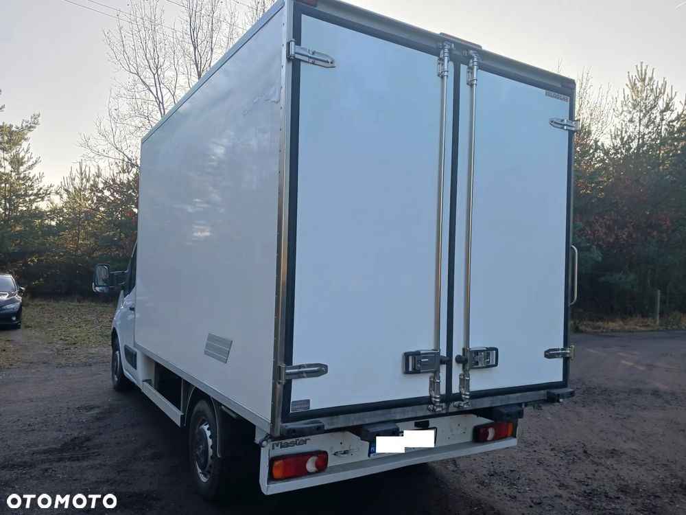 Renault Master III 2019r 230 tyś Izoterma chłodnia Mroźnia Sklep Food Truck Agregat Salon - 16
