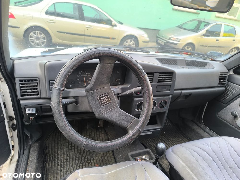 Peugeot 309 - 5