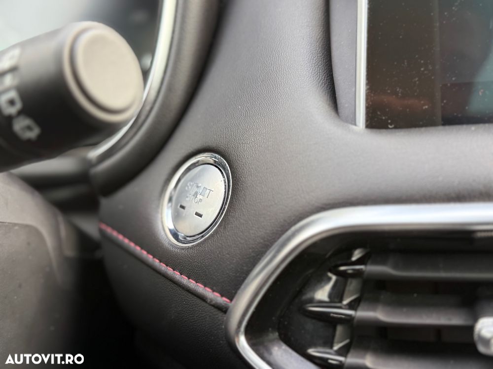 MG EHS 1.5T-GDI PHEV Luxury - 8