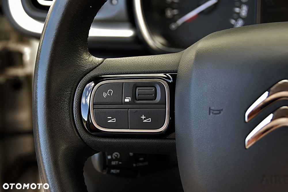 Citroën C3 1.2 PureTech Shine S&S EAT6 - 30