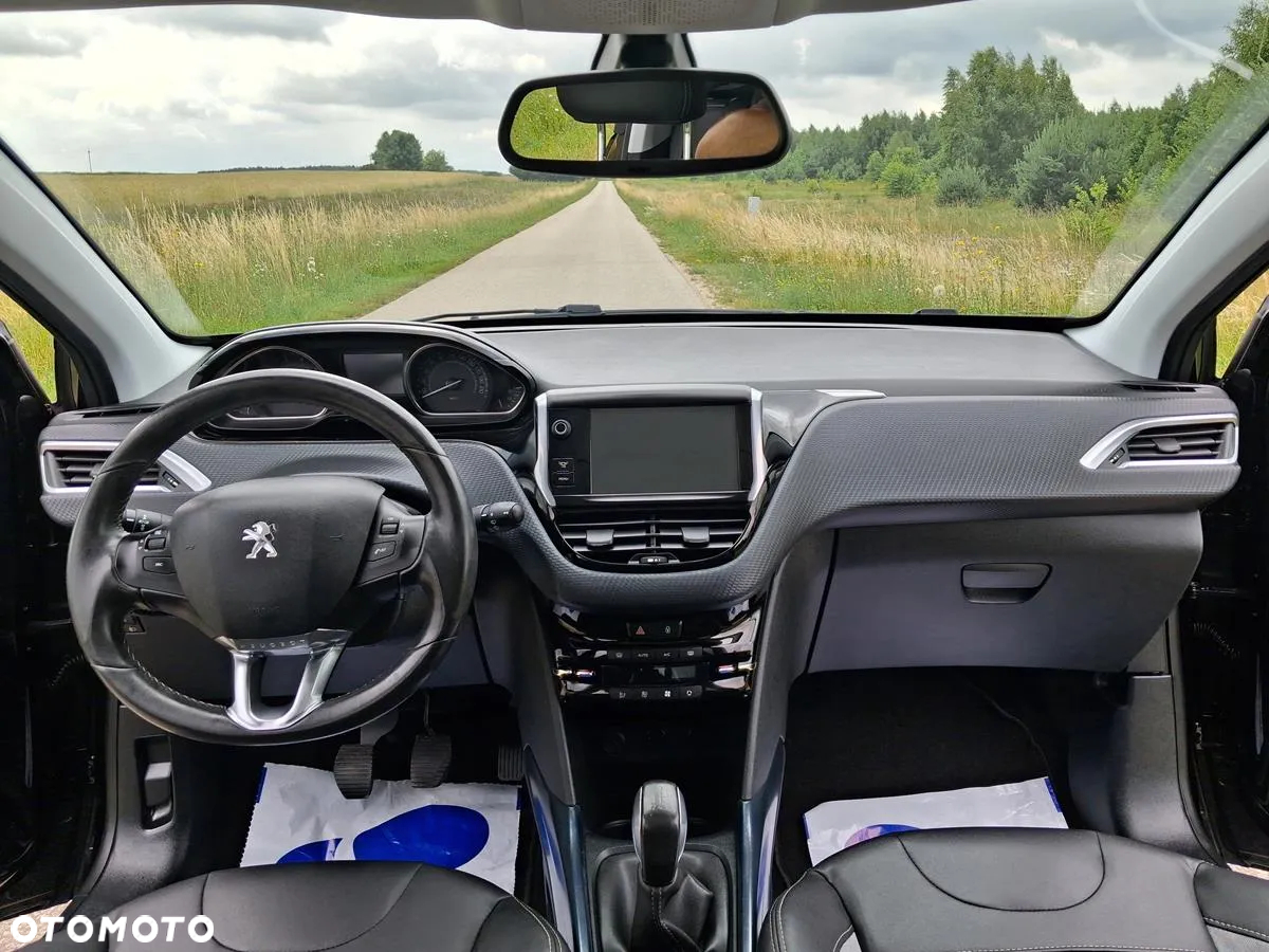 Peugeot 2008 PureTech 110 Stop&Start Signature - 25