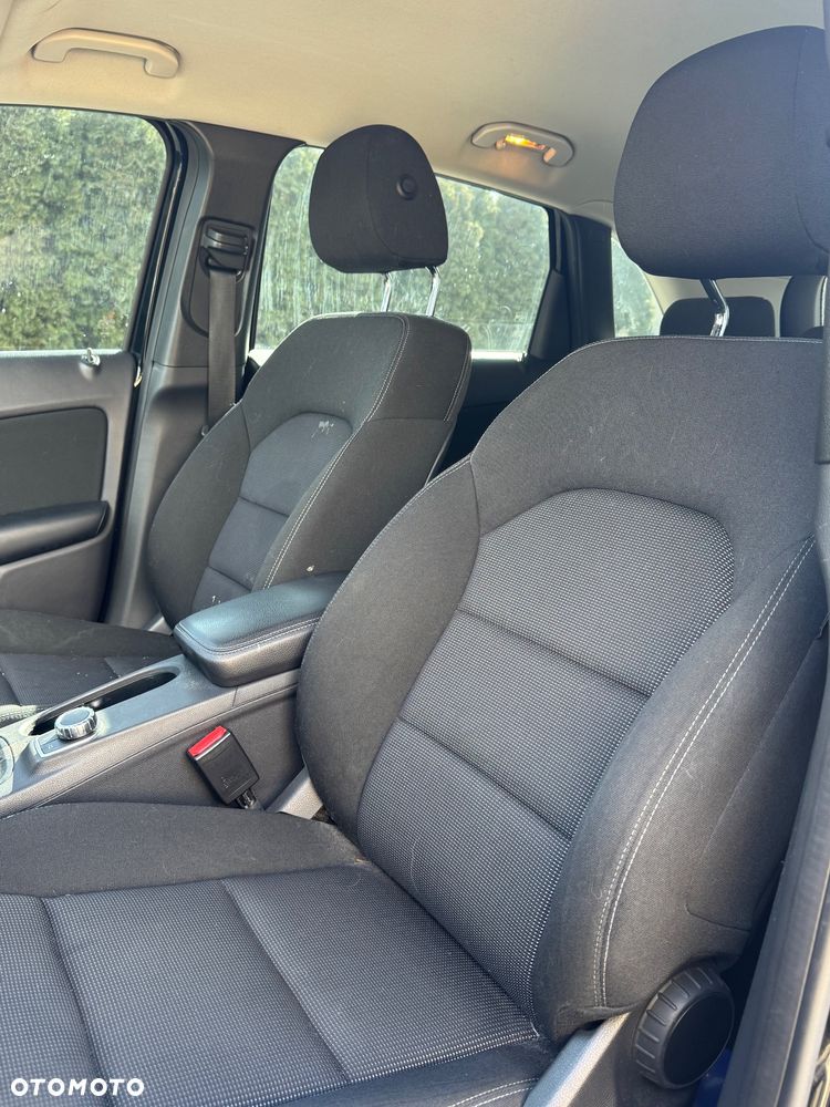 Mercedes-Benz Klasa B 200 CDI - 22