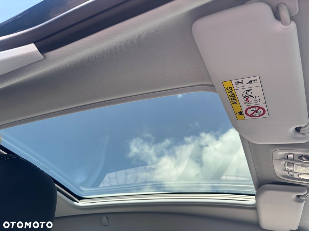 Peugeot 2008 PureTech 130 Allure - 28