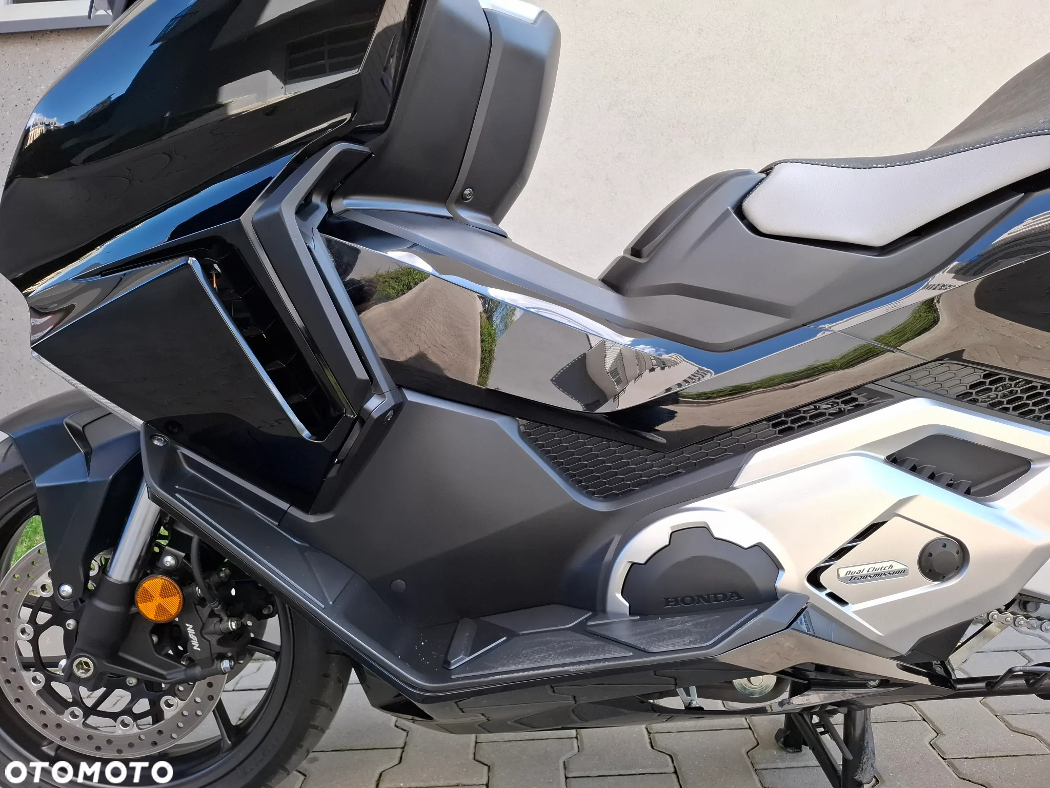 Honda NSS - 9
