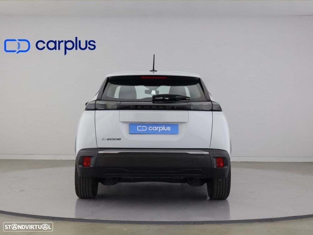 Peugeot e-2008 54 kWh SE Style - 6