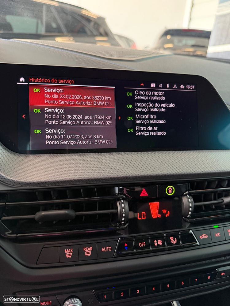 BMW 116 d Pack Desportivo M Auto - 25