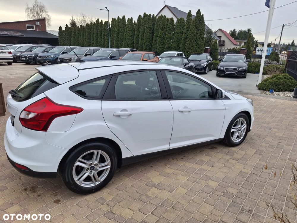 Ford Focus 1.6 TDCi Ambiente - 7