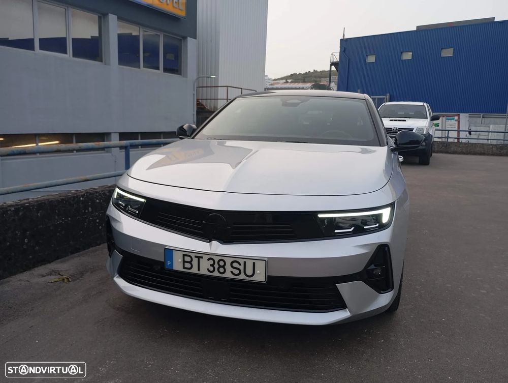 Opel Astra 1.2 T GS Aut. - 4