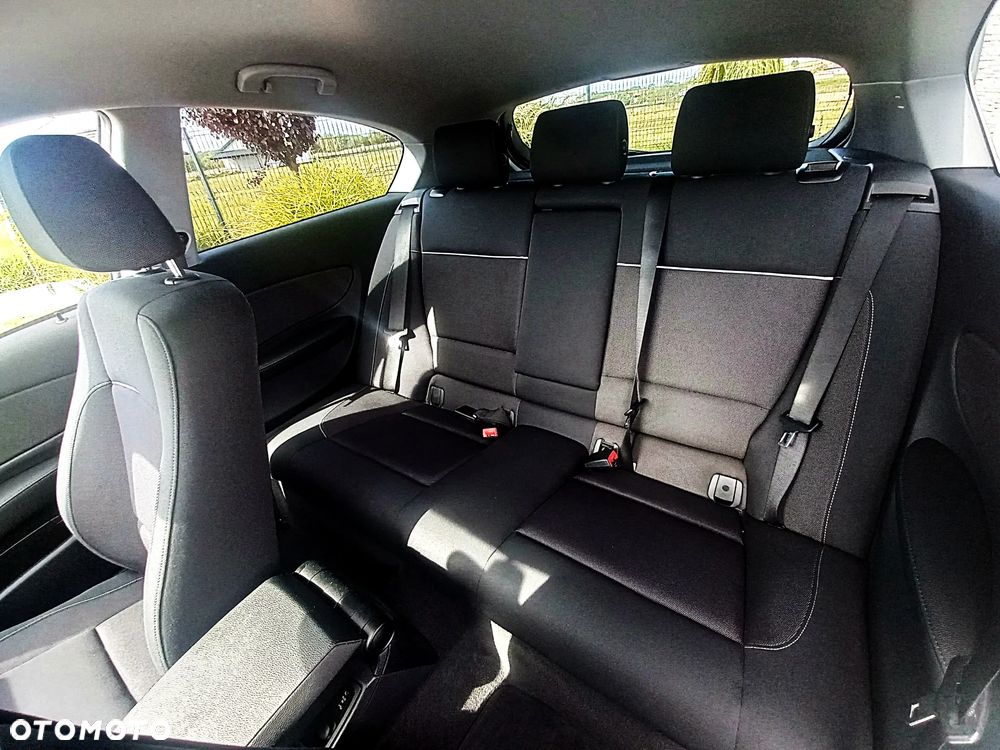 BMW Seria 1 118i Edition Lifestyle - 19