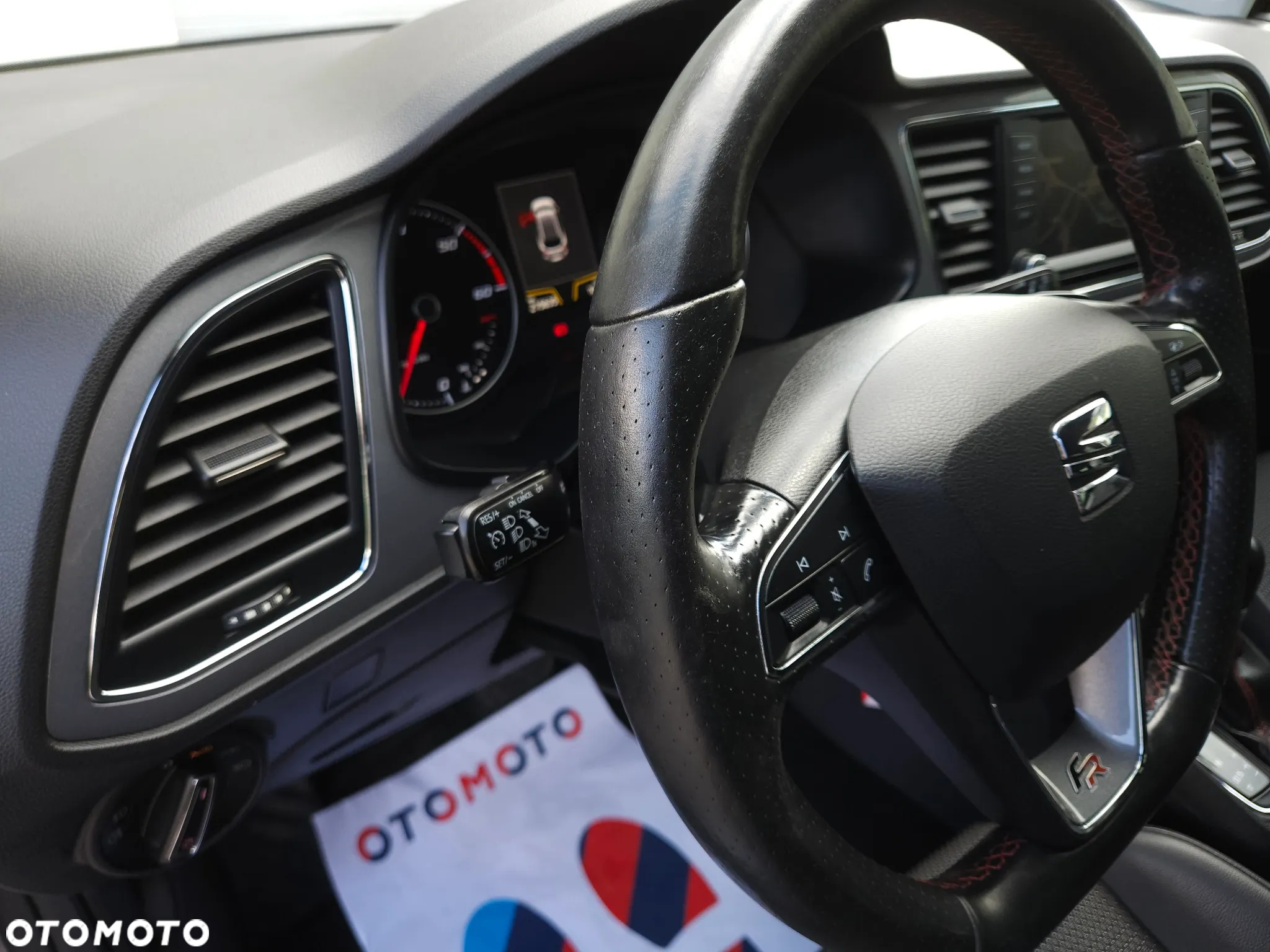 Seat Leon 2.0 TDI DPF DSG FR Black Matt Edition - 24