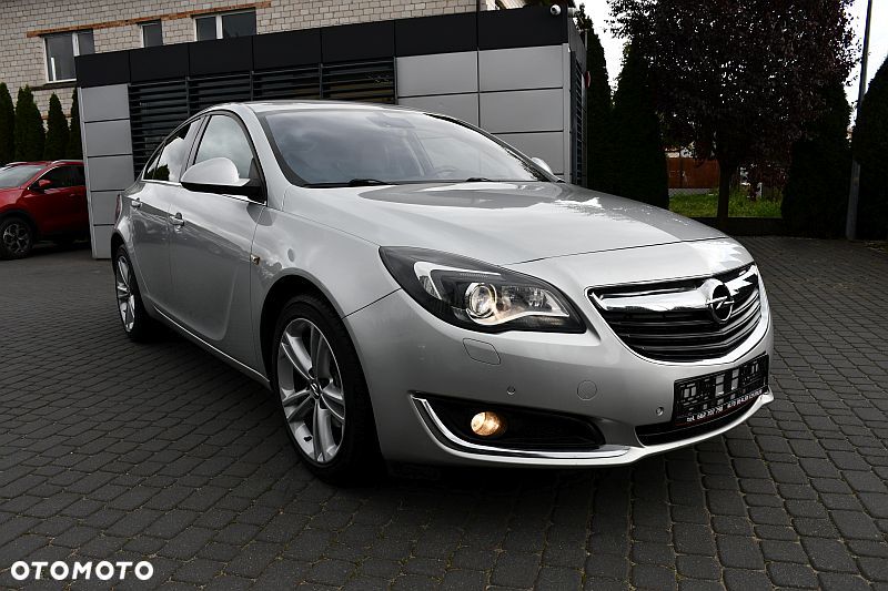 Opel Insignia 1.4 T Cosmo S&S - 31