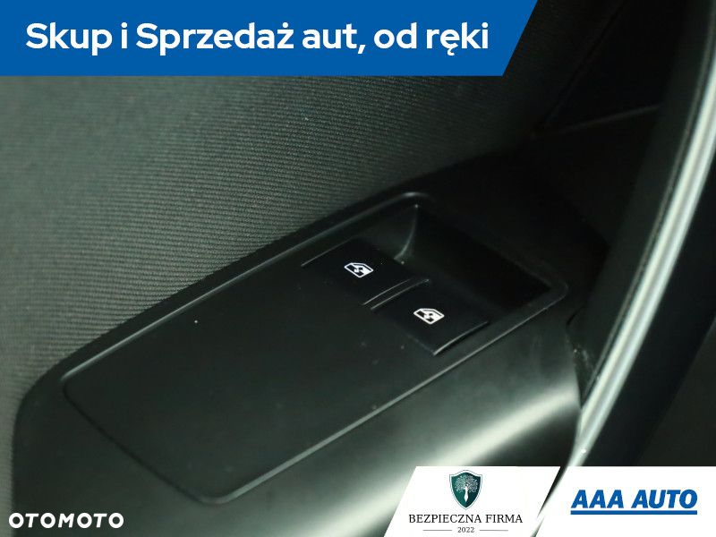Opel Insignia - 14