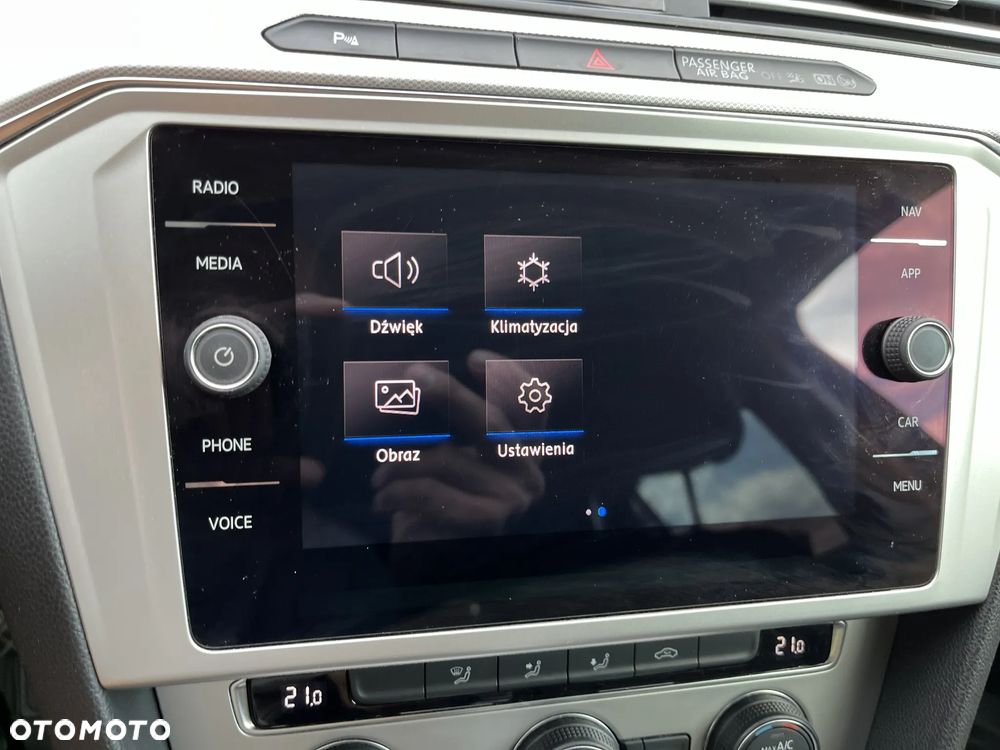 Volkswagen Passat 2.0 TDI BMT Comfortline DSG - 31