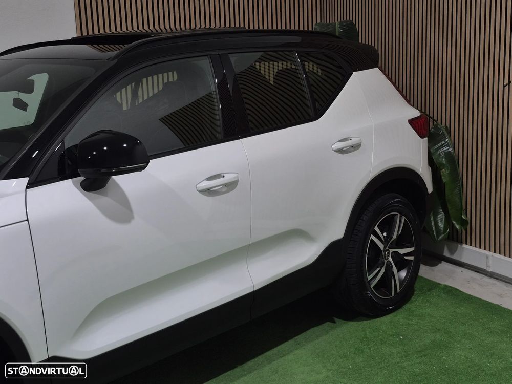 Volvo XC 40 1.5 T3 Tech Edition - 6