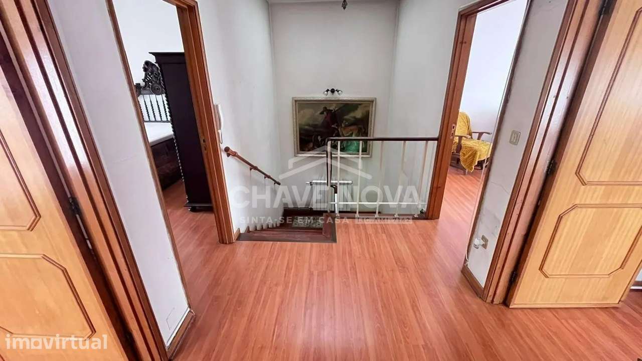 Moradia Isolada T5 em Oliveira do Douro - Grande imagem: 5/26