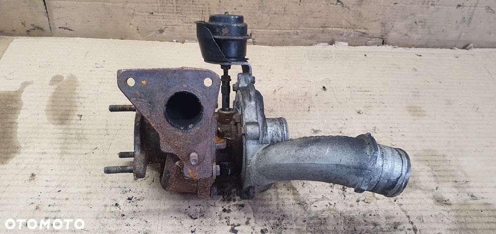 Turbina turbosprężarka Renault Scenic II 1.9 DCI 8200369581 - 2