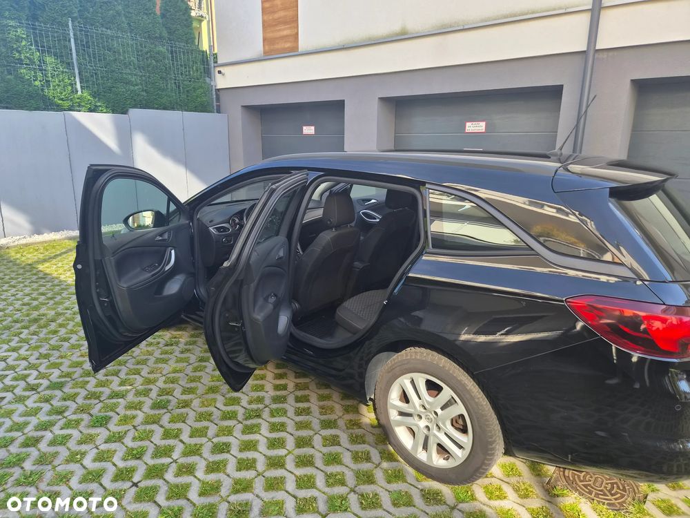 Opel Astra - 14